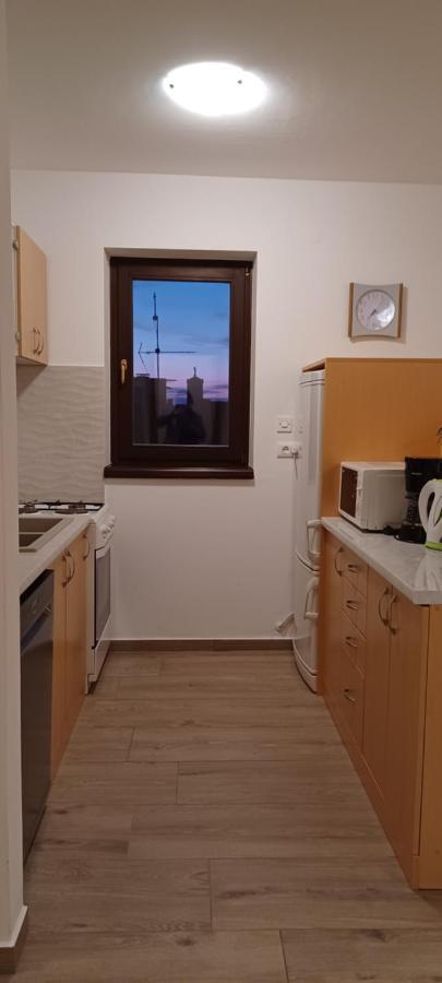 Apartment Sunny Place Pula Buitenkant foto